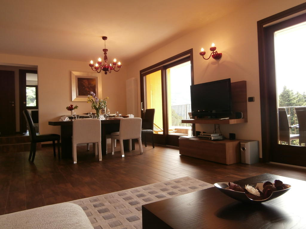 Villa Mimosa Colico Quarto foto